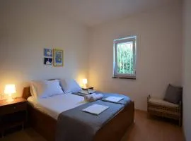 Quaint holiday home in Mandre with private garden