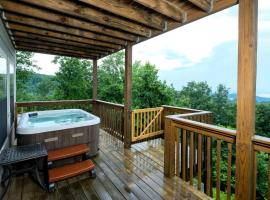 Among The Clouds 2240, hotel in Gatlinburg