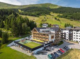 Natürlich Hotel mit Charakter, Hotel in Fiss