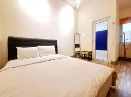 Sari Panguripan RedPartner Near UGM