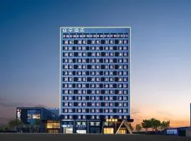 Atour Hotel Shenfu Avenue Hunnan District