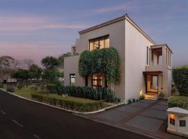 4 Lake View Manesar Golf Villa, hotel v destinaci Manesar