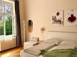 SMARAGD - kleines Apartment mit Balkon - direkt im Zentrum