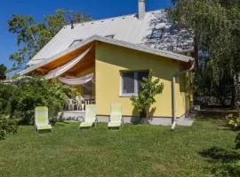 Holiday home in Balatonbereny 42284