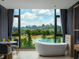Lux CABINS一方山水、桂林市のホテル