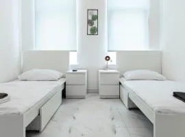 Nord-Apartment 7 I 2 Zimmer mit Regendusche, Bettwäsche & WLAN
