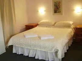 River Park Motor Inn