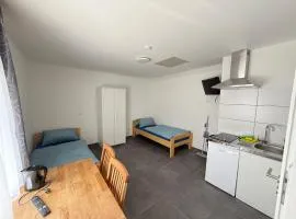 Neu 2025 Apartment mit Bad und Küche zwischen Köln und Bonn