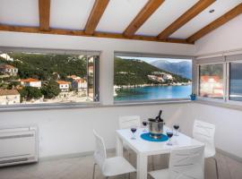 Mali Skoj Apartment, hotel com estacionamento em Suđurađ