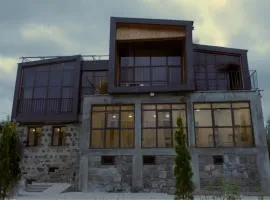 Beeography guest house