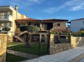 Studio Greek Mansion