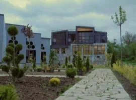 Beeography guest house