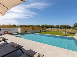 Myrtle Villa by Vintage Travel