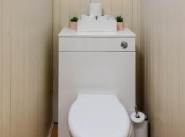 Cosy and Modern Apartment in Central Edinburgh