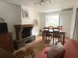 Maison provençale de village avec terrasse - Golfe de Saint-Tropez, Côte d'Azur