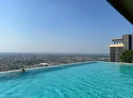 Great facilities n River view n Local