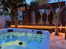 Prestige Beach & Wellness House、プリヴラカのヴィラ