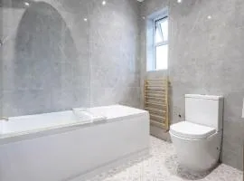 A wonderful and spacious house in a charming road