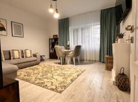 Cristina Dreams Apartaments 2, hotel com estacionamento em Botoşani