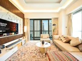 Luxe 2BR with Fountain Views and Walk-Around Terrace