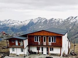 Hotel Zemo Aragvi, hotel en Gudauri