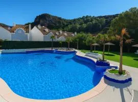 Benahavis 1 Bed Apartment
