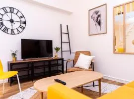 4-person apartment, city center