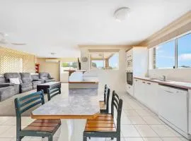 Coastal Comforts with Pumicestone Passage Views
