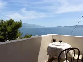 Amazing Apartment In Omis With Wifi