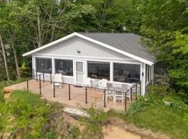 Southhavenking- King Beds In This Home On The Lake