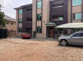 Accra Retreat for Tourists Sleeps 6 Airport Pickup