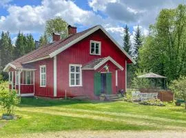 3 Bedroom Pet Friendly Home In Grimsås