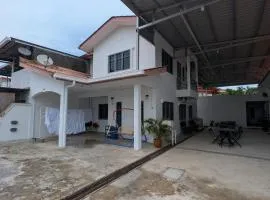 Din's Homestay