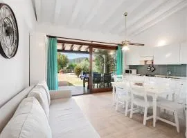 Villa immersa nella natura -Piscina condivisa-