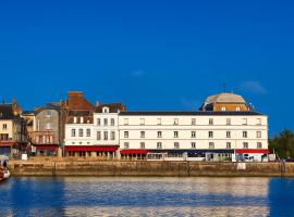 Best Western Le Cheval Blanc -Vue sur le port-plein centre ville – hotel w mieście Honfleur