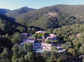 Le Vaquier: Soudorgues şehrinde bir otel