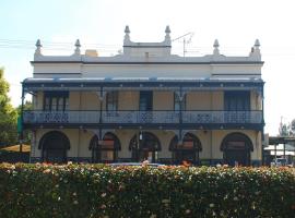 Caledonia Hotel, hotel u gradu Cessnock