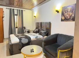 Mba Home, hotel v destinaci Douala