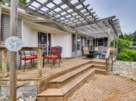 The Country House - Kalkaska Retreat with Fire Pit