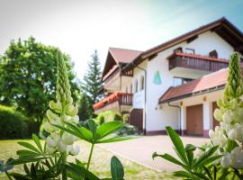 House of Happiness by apartmentglück，位于施卢赫湖的酒店