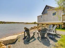 Historic Winter Harbor Cottage with Waterfront Views