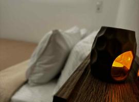 Nikos White Cave In Emporio, hotel v destinaci Emporio