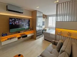 Loft Executivo Moderno com Garagem - Coração do Gonzaga