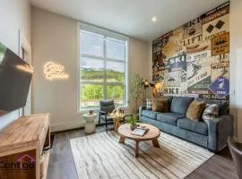 Apres Ski, DT, MtnView, TopFloor, AC, Sleeps 6