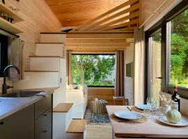 Le Petit Lodge du Cotentin - Tiny House cosy &agrave; 800 m de la mer - by Maison Melchior, microcasă din Flamanville