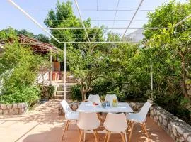Holiday Home Mareta