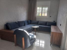Quiet and comfortable apartment, hotel que acepta mascotas en Rabat