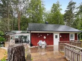 Amazing Home In Uddevalla With Wifi