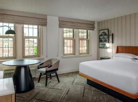 Sheraton Commander Hotel, hotelli kohteessa Cambridge