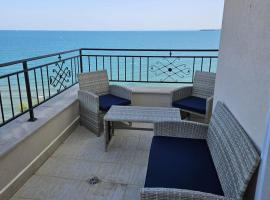 Ipanema Beach - new - luxury first line - sea view, hotel in Sveti Vlas